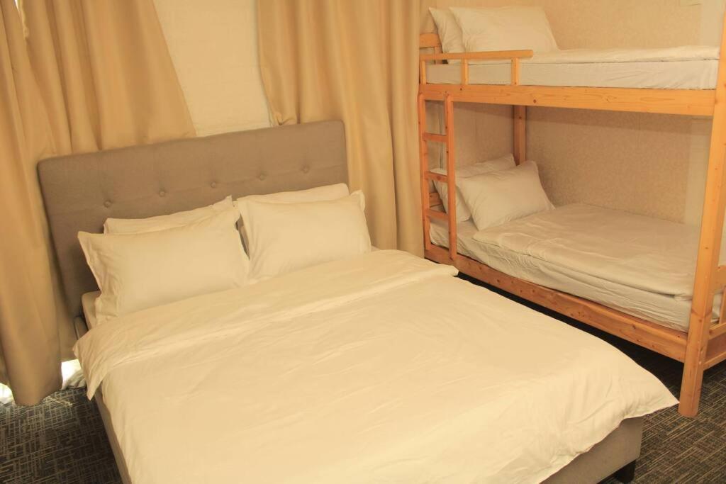 A2J Luxury 1Br Balcony Suite Near Venice Mall Bgc มะนิลา ภายนอก รูปภาพ