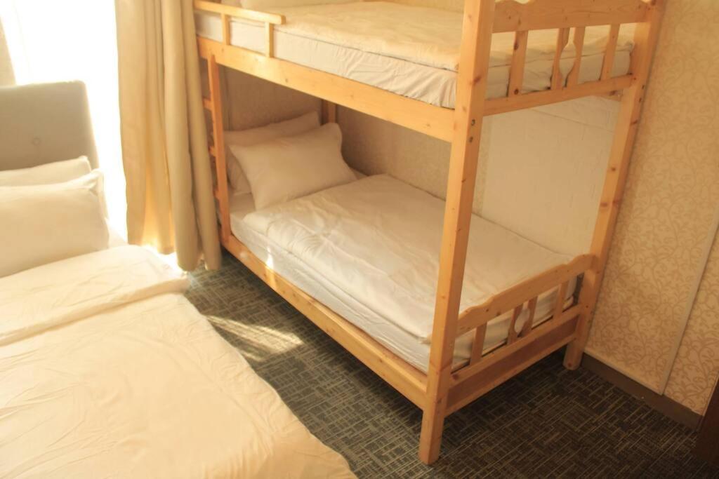 A2J Luxury 1Br Balcony Suite Near Venice Mall Bgc มะนิลา ภายนอก รูปภาพ